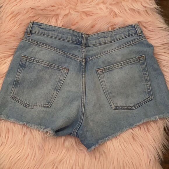 TopShop Mom Moto Distressed Cutoff Shorts - Picture 2 of 11